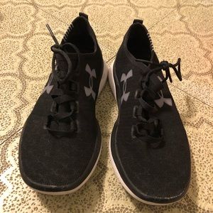 Under Armor Running shoes